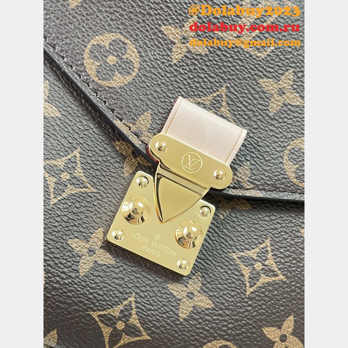 Louis Vuitton Replica Pochette Métis Monogram M44875/M44876 Bag