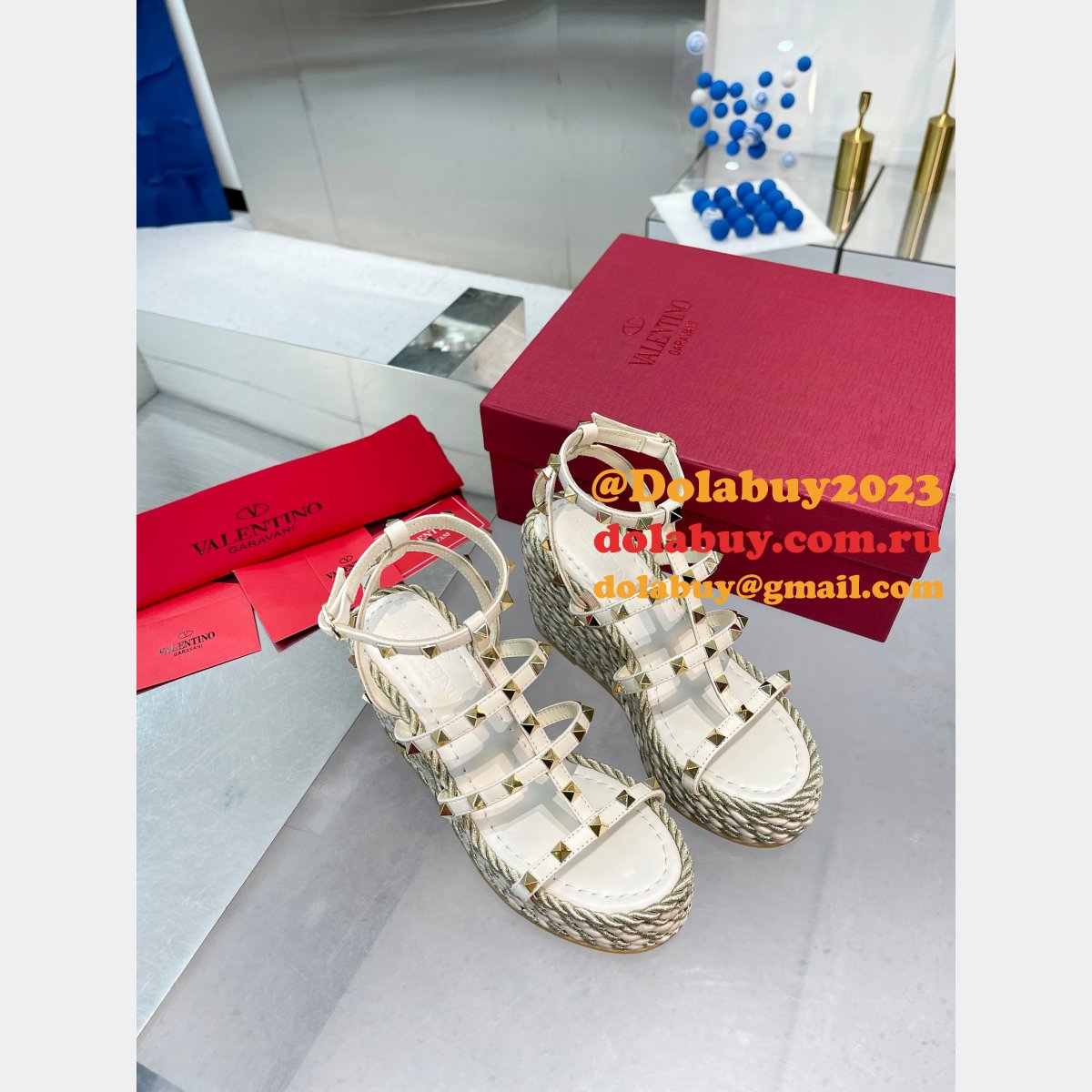 Wholesale 7 Star VALENTINO REPLICA High Quality SANDALS SHOES