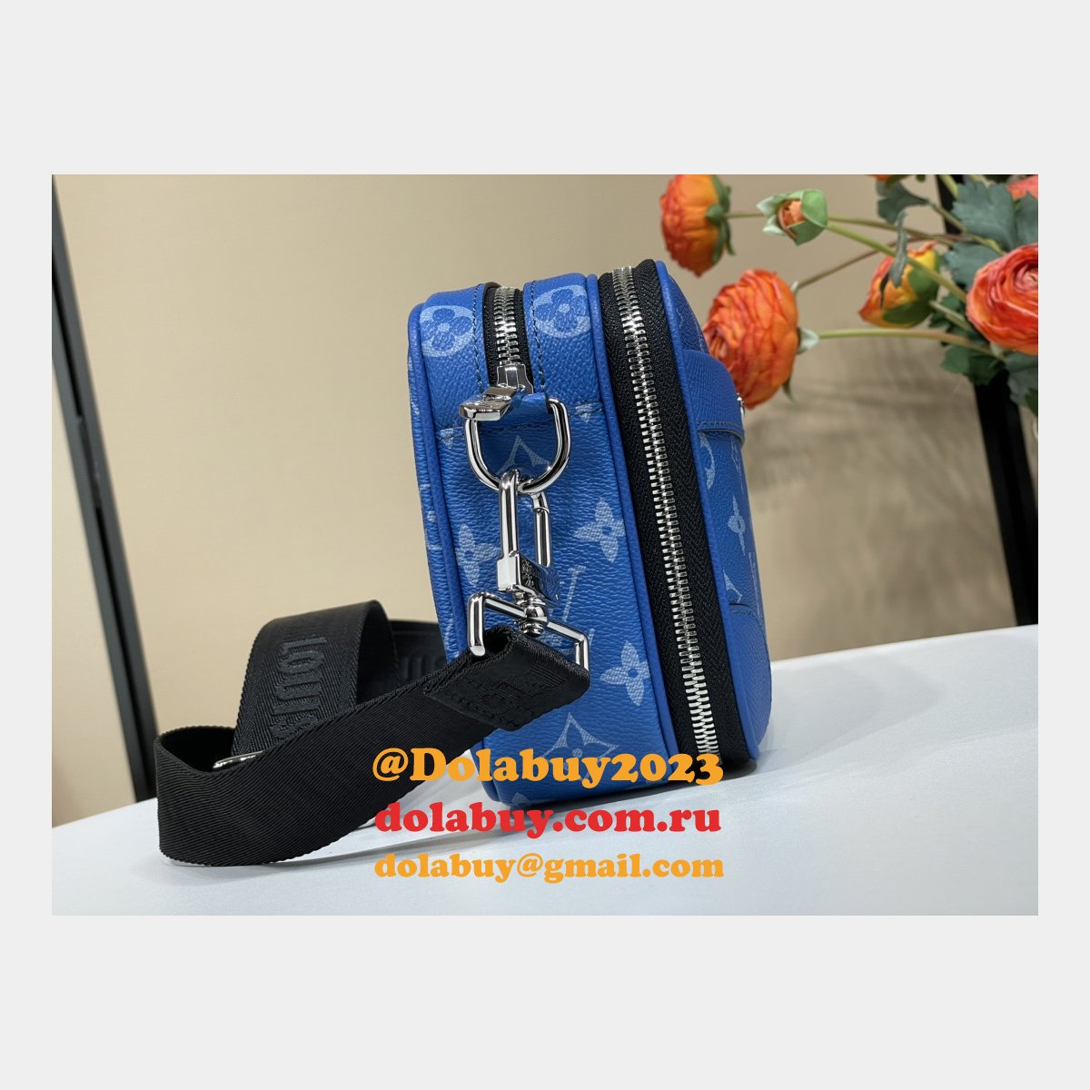 Alpha Messenger Taigarama Men M31016 & M46955 Designer Louis Vuitton Bags