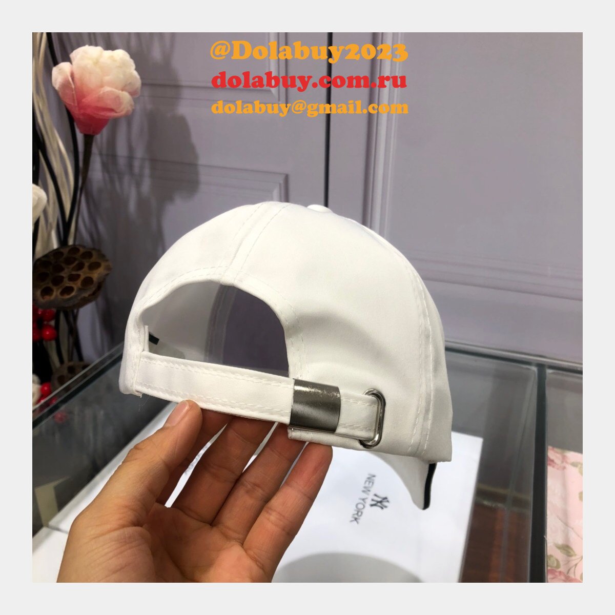 Fashion Gucci with diamond logo Baseball cap