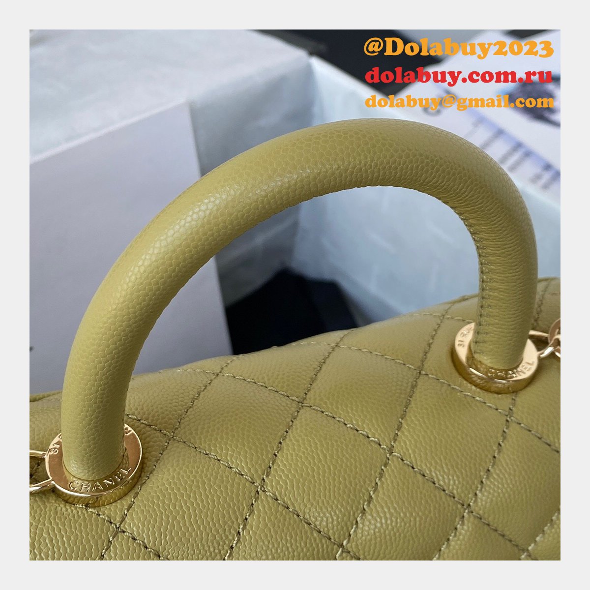 AAA+ CC Grained caviar leather bag A92990 23cm
