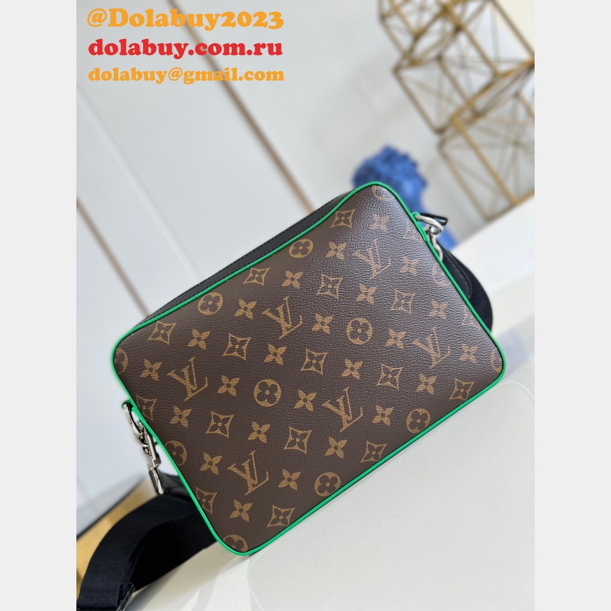 Louis Vuitton 7 Star Replica M46266 Trio Messenger Bags
