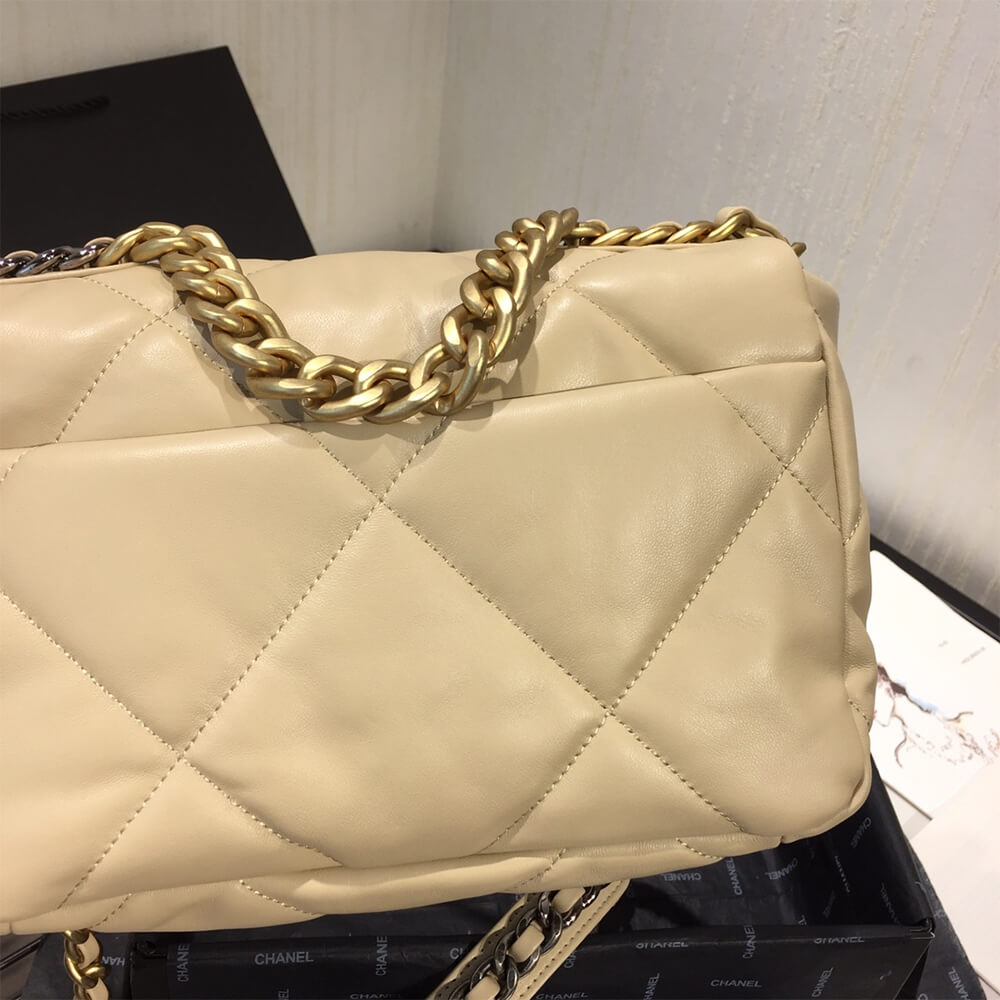 Ch*el 19 small flap bag