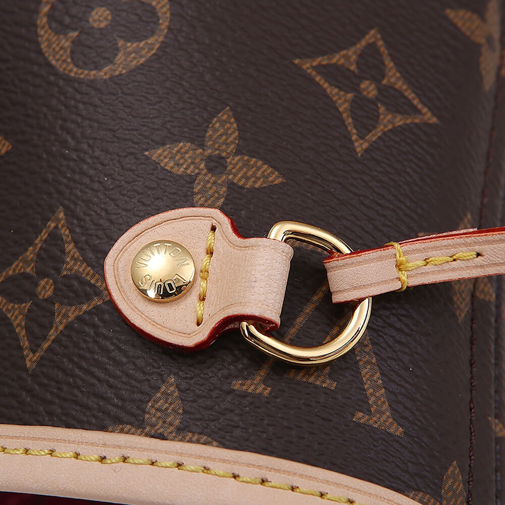l**is V*t*n neverfull pm