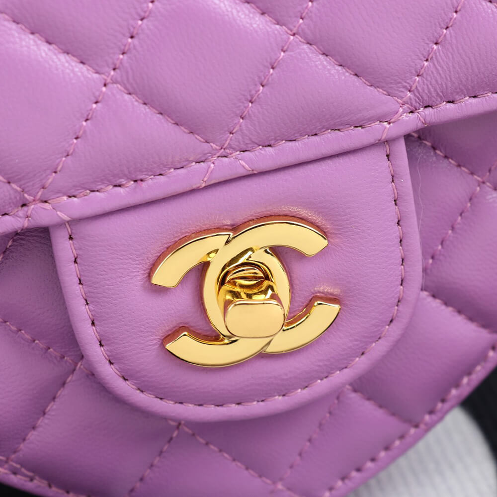 Ch*el 22s heart bag